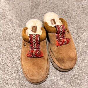 UGG Brown Suede Loafers with Red Accents
